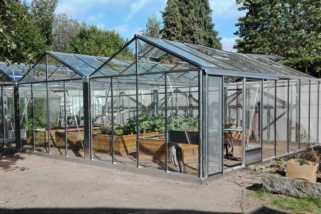 Invernadero de Aluminio y Cristal «La Clásica extensión»